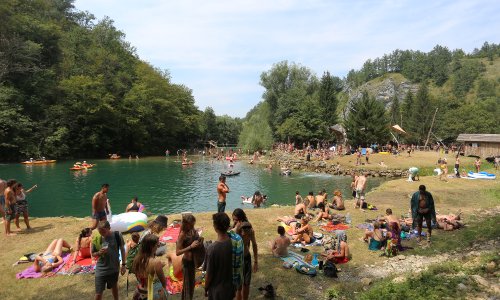 Mještani snimili gomilu fekalija s MoDem festivala na Mrežnici: Oglasio se organizator