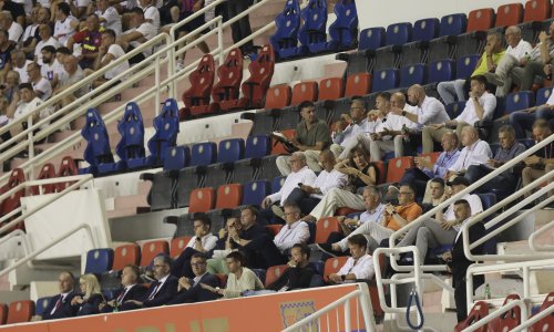 'Uprava odlazi' orilo se na Poljudu nakon kiksa Hajduka: Poslušajte bijes navijača
