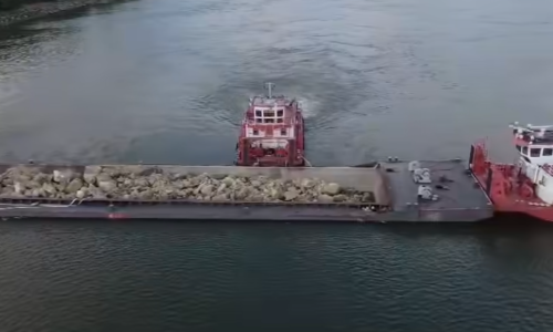 Pogledajte kako je Rumunjska potopila četiri teglenice u Dunav ne bi li spasila nuklearku