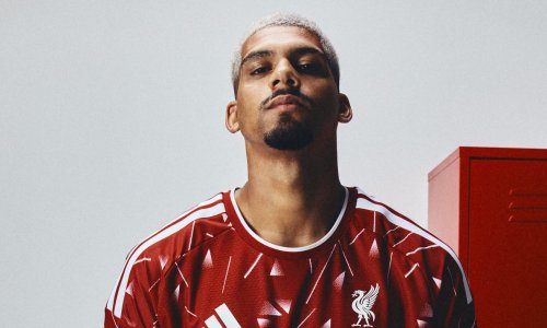 Barcelonin kapetan službeno predstavljen u Liverpoolu