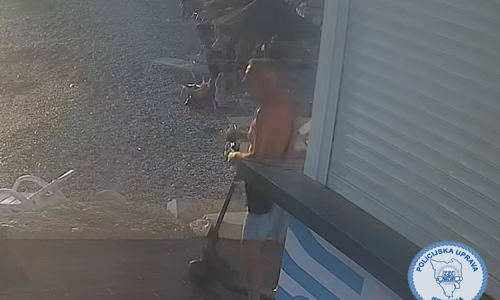 Ukraden Segway vrijedan nekoliko stotina eura: Prepoznajte li muškarca s fotografije?