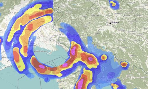 Pogledajte neobičnu snimku oluje iznad Slovenije: Meteorolozi imaju objašnjenje