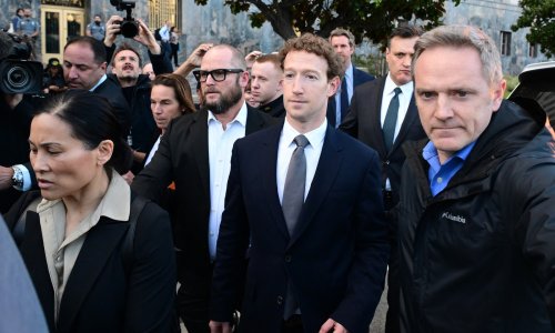 Meta pod paljbom: Tisuće tužbi ih optužuju za uzrokovanje ovisnosti