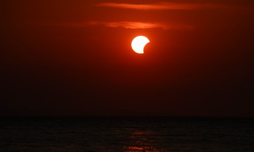 FOTO Spektakularni prizori diljem Hrvatske: Pogledajte kako je izgledala pomrčina Sunca
