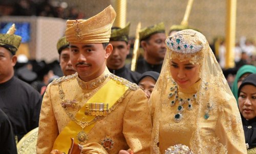 Brunejski sultan snahi oduzeo sve titule: 'Okaljala je ugled monarhije'