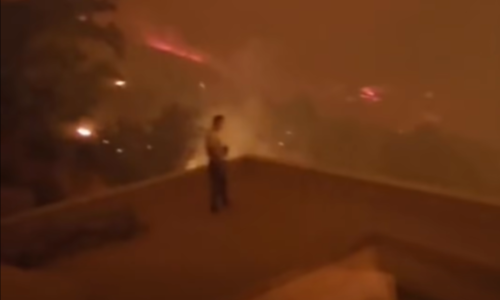 VIDEO Strašni prizori u Lokvi Rogoznici: Vatra došla do kuća