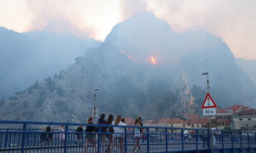 VIDEO U požaru ozlijeđeno 36 osoba, sedam se bori za život