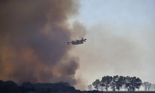 Zbog požara kod Zadra uhićena trojica hrvatskih državljana i strankinja