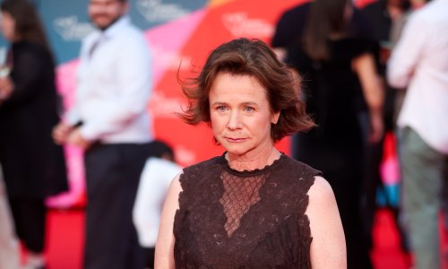 Potpuno opuštena: Emily Watson na otvaranju SFF-a zamijenila potpetice ljetnom obućom
