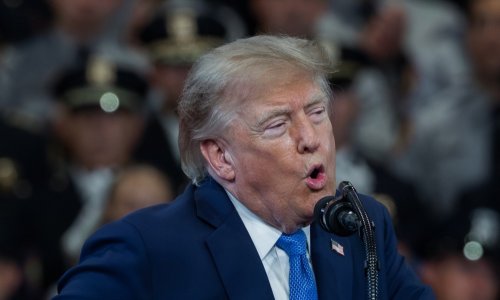 Trump ispalio: 'Proglasit ću Hormuški tjesnac američkim teritorijem!'