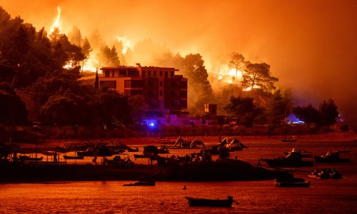 Više od 500 ljudi kod Omiša spas tražilo u moru: 'U očima im se vidjela borba za opstanak'