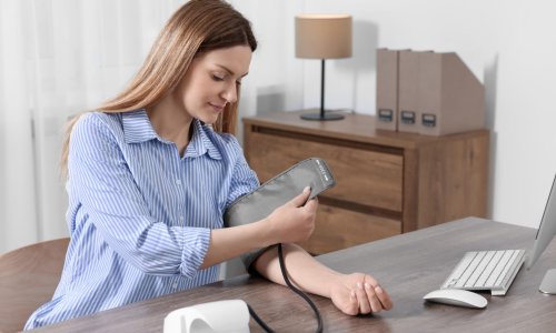 Imate povišeni tlak? Ove namirnice vrijedi češće staviti na tanjur