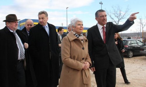 Vlada na honorarce potrošila stotine milijuna kuna