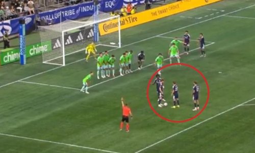 Pogledajte gol legende kakav se više ne viđa: Golman je samo stajao...
