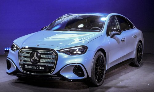 Mercedes osvježio C-klasu i zadržao ono čega se mnogi proizvođači odriču