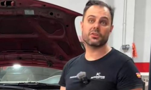 Mehaničar pokazao 20 godina star automobil pa donio jasnu presudu: 'Napravljen je da traje cijeli život'
