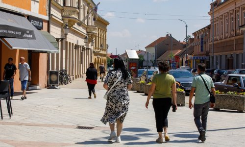 Slavonski grad dobiva spas od vrućina: Mogu se besplatno kupati na novim bazenima