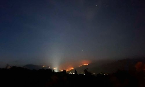 Požar na Dinari i dalje se širi, stižu strašne snimke: 'Ni tisuću vatrogasaca ovdje ne bi moglo puno napraviti'