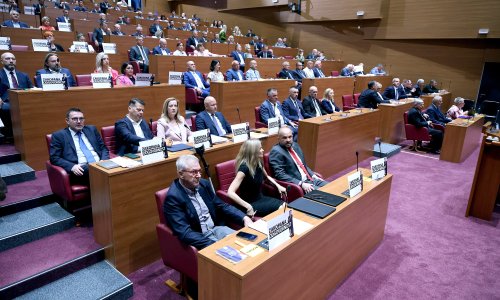 Sabor odbio prvi Milanovićev zaključak kojim se traži da odmah počne sanacija u Gospiću
