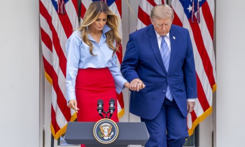 Melania Trump nakon glasina o bračnoj krizi prvi put u javnosti: 'Čujem da sam vam nedostajala?'