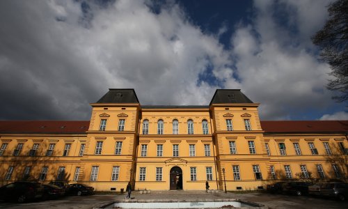 Klinika Vrapče raspisuje natječaj za mlade slikarice: Ovo su uvjeti