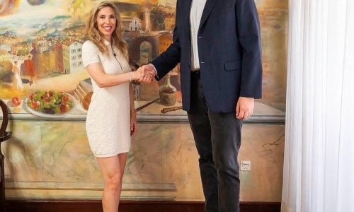 FOTO Američka veleposlanica u društvu Peđe Grbina. Jedan detalj odmah upada u oči