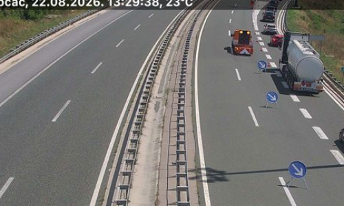 Kaos na A1, prevrnuo se kamion: Kolona prema Zagrebu 26 kilometara