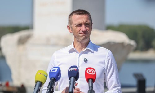 Penava: Nastavljamo istraživati sudbine žrtava i otkrivati istinu