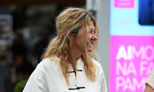 Savršen bijeli laneni komplet i efektne cipele: Kombinacija koja je ukrala pažnju na zagrebačkoj špici