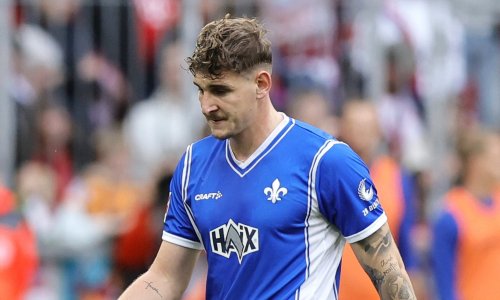 Bruno Petković dobio društvo! Hrvatski stoper potpisao za Kocaelispor