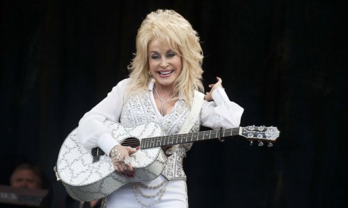 Životna priča Dolly Parton: Od siromaštva u Tennesseeju do svjetske glazbene ikone