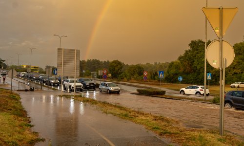 Jako nevrijeme pogodilo Istru: Vatrogasci imali pedesetak intervencija, najgore bilo u tri grada