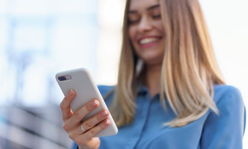 Mobitel ne mora biti loš za mozak: Važno je što na njemu radite