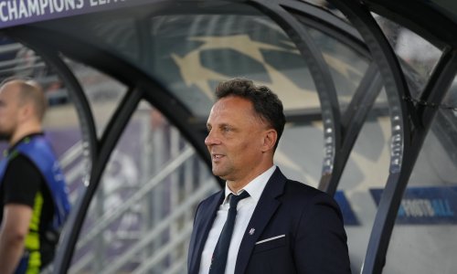 Dinamovi navijači tjeraju dvojicu igrača nakon poraza, a bijesni su i na Kovačevića: 'Srami se!'