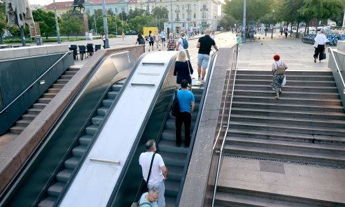 FOTO Konačno! Pokretne stepenice u Importanne centru ponovno u funkciji