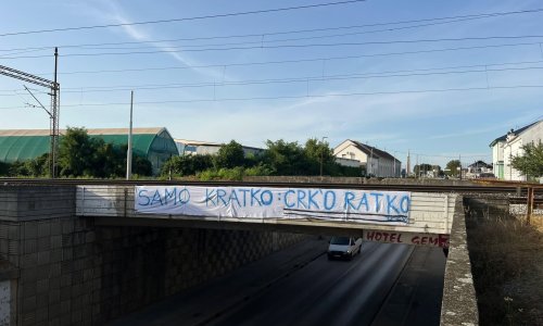 Poruka iz Vinkovaca: 'Samo kratko: Crk'o Ratko'