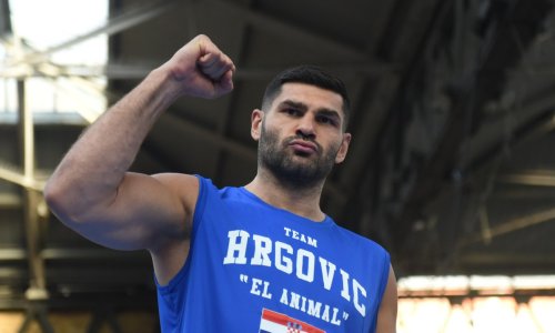 Filip Hrgović rekao 'Za dom spremni' pa tražio da novinar izbriše taj video