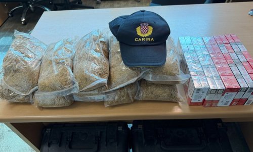 Pokušao u Hrvatsku unijeti pet kilograma duhana i 1000 cigareta, kažnjen s 3900 eura