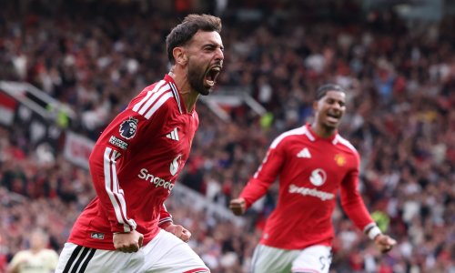 United slavio u kontroverznoj golijadi na Old Traffordu