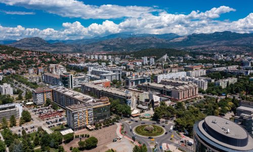 Trostruko ubojstvo na streljani kod Podgorice, policija upozorava građane: 'Ostanite u kućama'
