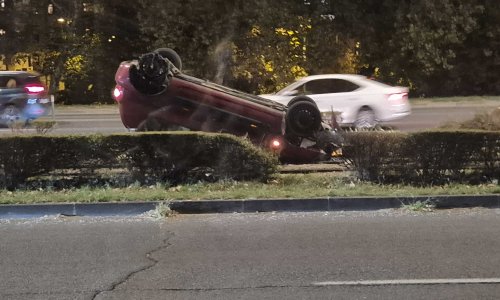Prometna nesreća kod Borovja: Auto prevrnut kod tramvajske stanice