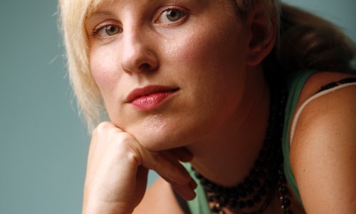 Sjećate li je se ovakve? Zavirili smo u 2007. godinu: Ida Prester nekad je furala ludi 'trash punk' stil