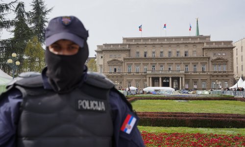 Došli pred srpsku granicu s oružjem i obilježjima HOS-a: Granična policija ih zaustavila