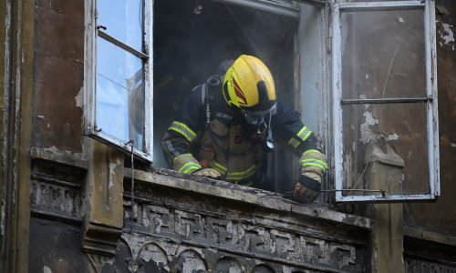 Drama u centru Zagreba: Stan zahvatio požar, vatrogasci u dimu pronašli i psa