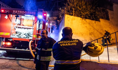 FOTO Planulo iznad Solina: 'U jednom trenutku vatra je probila između kuća'