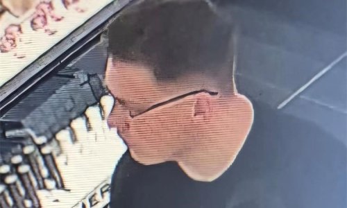 Policija traži muškarca zbog krađe parfema u Splitu: Prepoznajete li ga?