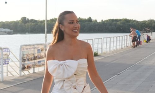 Aleksandra Prijović za krštenje i prvi rođendan kćeri odjenula vjenčanicu