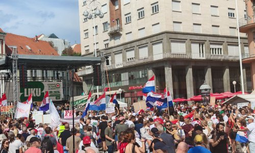 Političari na prosvjedu: 'Ovo je dokaz da Hrvatska još nije propala'