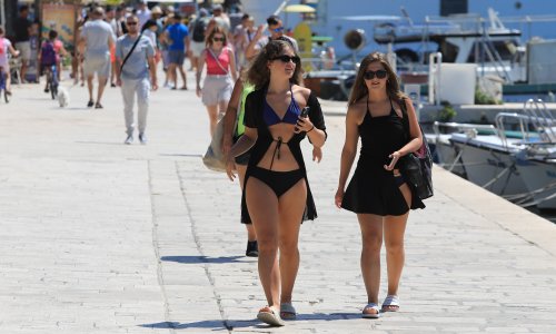 Vrućina ne posustaje, vjetar se okreće poput suncokreta: Sutra će biti još gore