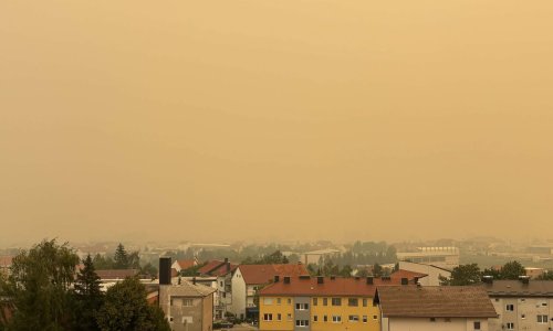 'Bijela tmina' nad Splitom, smrad se osjeti posvuda: 'Djeca i stariji ne bi trebali van'